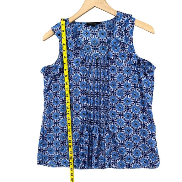 Banana Republic Floral Blouse Womens Blue Polyester Sleeveless Pleated Size S - Picture 8 of 10